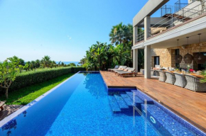 Villa Cap Martinet mit beheizbarem Pool